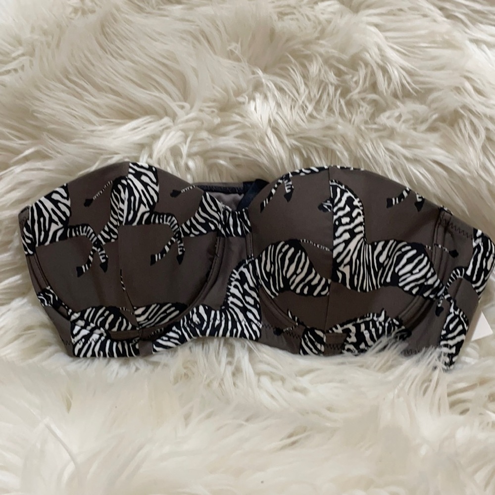 🦋5/$25 Radio Fiji Bella Bustier bikini top